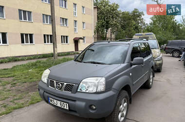 Позашляховик / Кросовер Nissan X-Trail 2007 в Києві