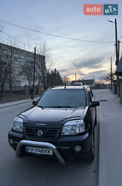 Позашляховик / Кросовер Nissan X-Trail 2003 в Києві