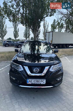 Позашляховик / Кросовер Nissan X-Trail 2021 в 