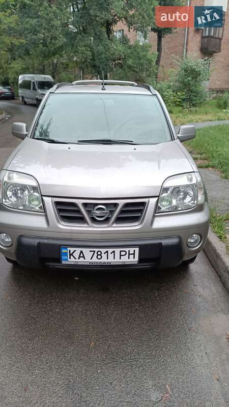 Nissan X-Trail 2003