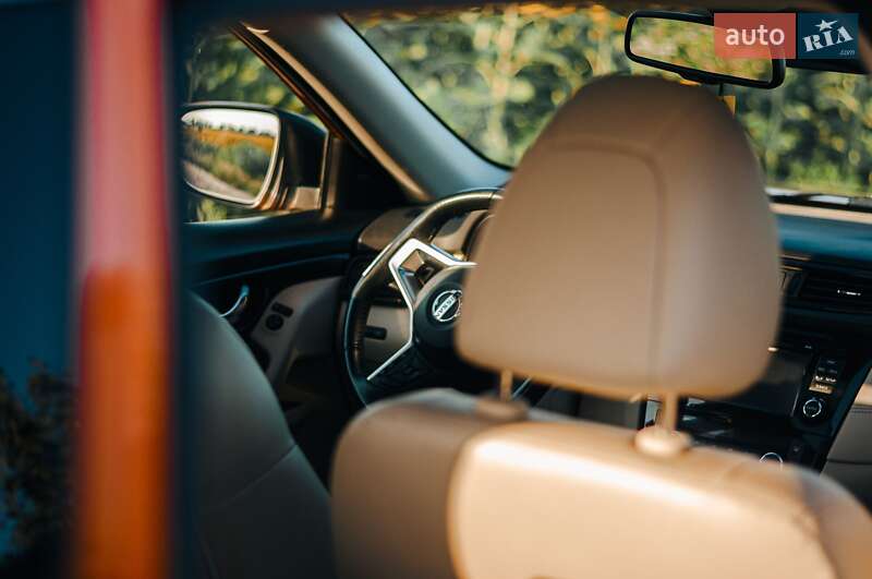 Позашляховик / Кросовер Nissan X-Trail 2018 в Києві