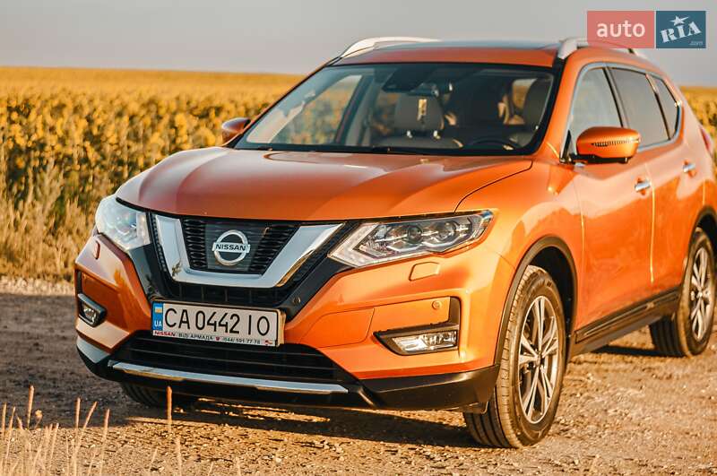 Позашляховик / Кросовер Nissan X-Trail 2018 в Києві