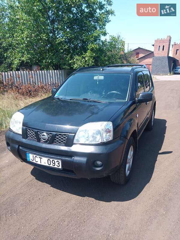 Nissan X-Trail 2005