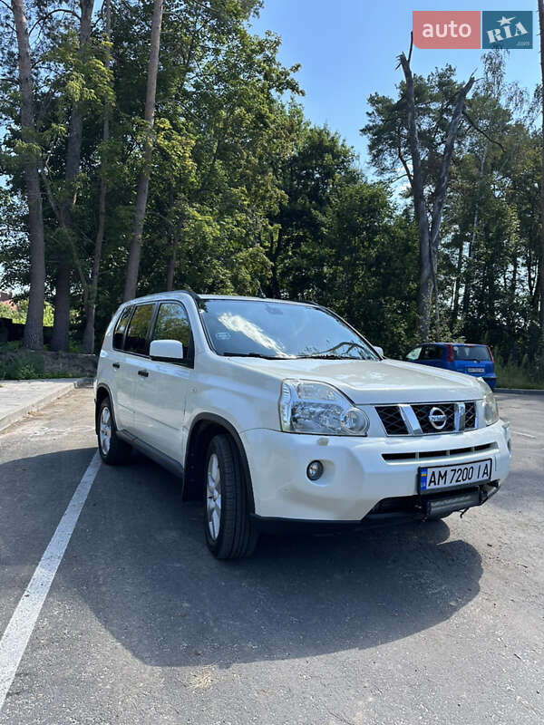 Позашляховик / Кросовер Nissan X-Trail 2007 в Житомирі