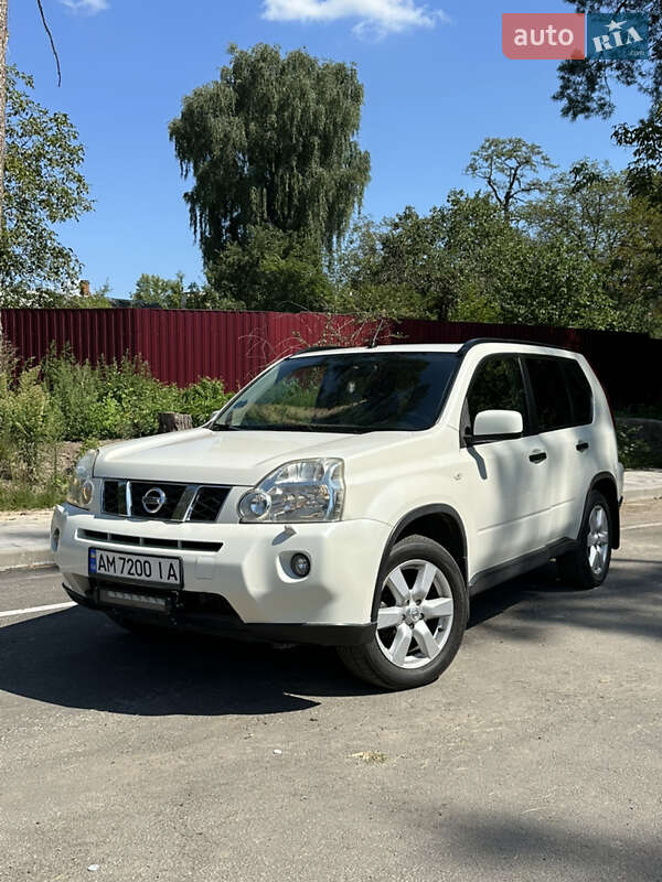 Позашляховик / Кросовер Nissan X-Trail 2007 в Житомирі