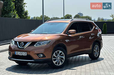 Позашляховик / Кросовер Nissan X-Trail 2014 в Дніпрі