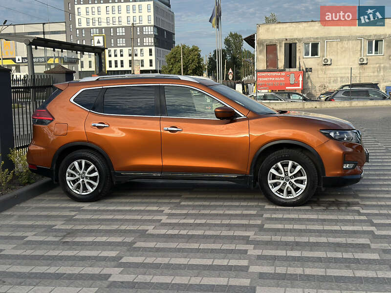Позашляховик / Кросовер Nissan X-Trail 2018 в Львові