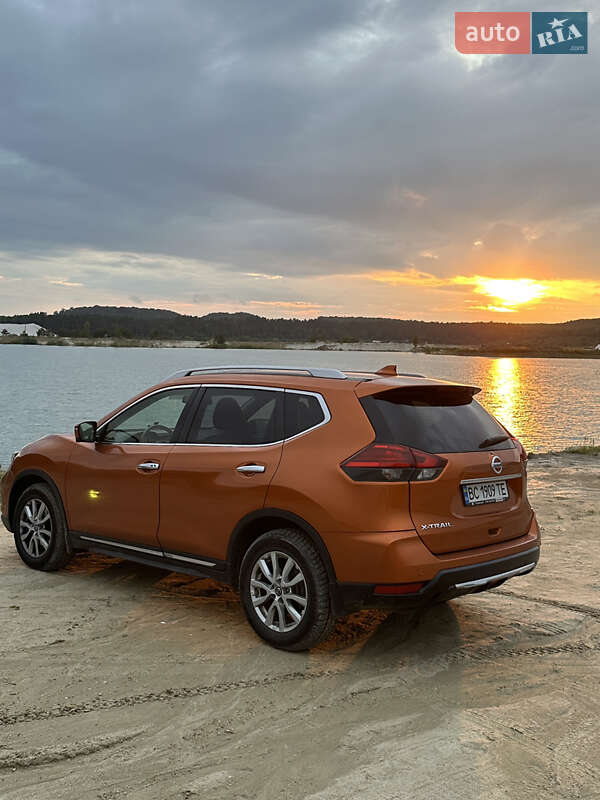 Позашляховик / Кросовер Nissan X-Trail 2018 в Львові