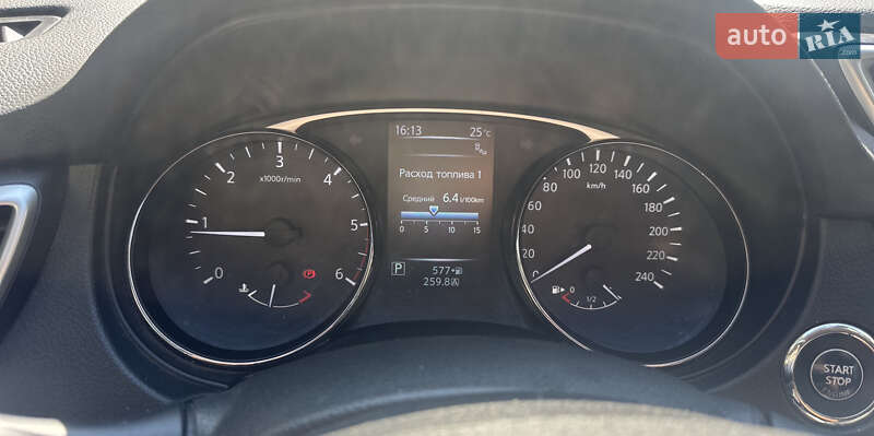 Позашляховик / Кросовер Nissan X-Trail 2016 в Чернівцях