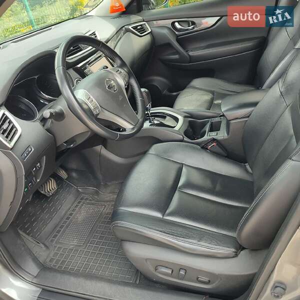 Позашляховик / Кросовер Nissan X-Trail 2015 в Житомирі фото 8 Позашляховик / Кросовер Nissan X-Trail 2015 в Житомирі