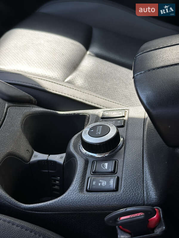 Внедорожник / Кроссовер Nissan X-Trail 2017 в Киеве