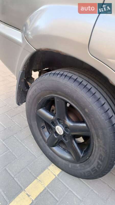 Позашляховик / Кросовер Nissan X-Trail 2003 в Львові фото 5 Позашляховик / Кросовер Nissan X-Trail 2003 в Львові