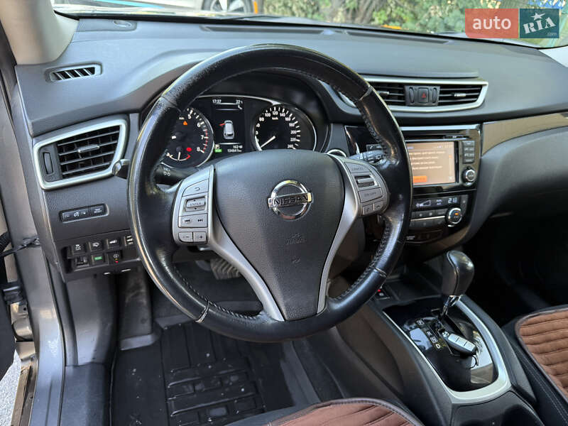 Позашляховик / Кросовер Nissan X-Trail 2017 в Вінниці