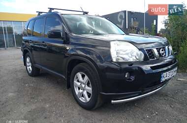 Внедорожник / Кроссовер Nissan X-Trail 2010 в Вышгороде