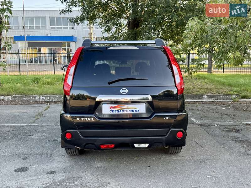 Внедорожник / Кроссовер Nissan X-Trail 2013 в Киеве