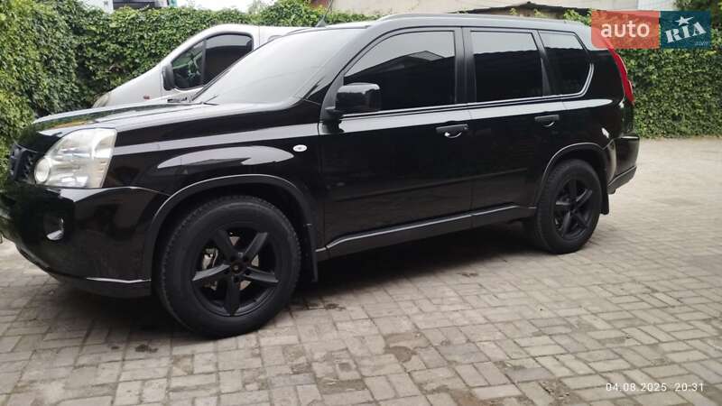 Внедорожник / Кроссовер Nissan X-Trail 2007 в Калуше