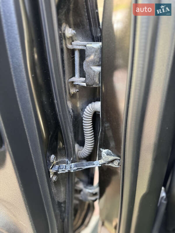 Позашляховик / Кросовер Nissan X-Trail 2016 в Тернополі