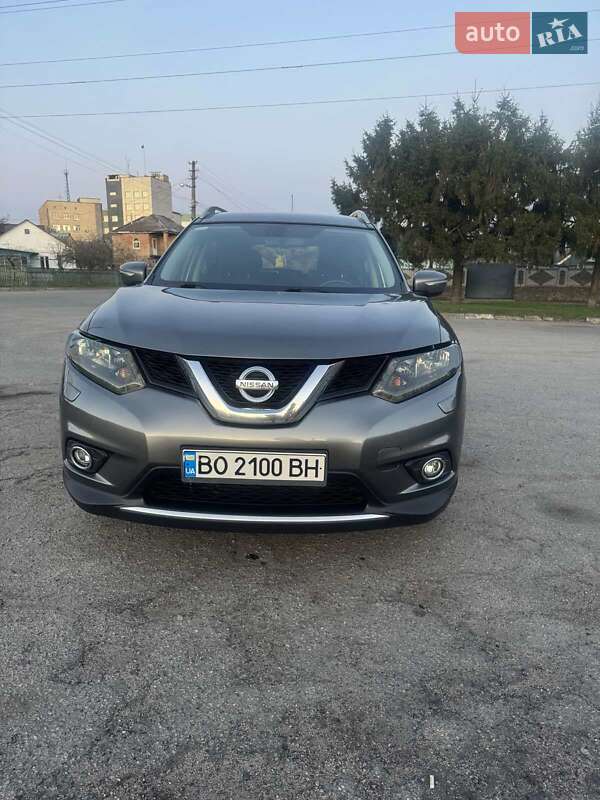 Позашляховик / Кросовер Nissan X-Trail 2015 в Білій Церкві