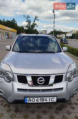 Позашляховик / Кросовер Nissan X-Trail 2012 в Києві
