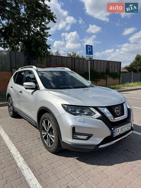 Позашляховик / Кросовер Nissan X-Trail 2020 в Хмельницькому