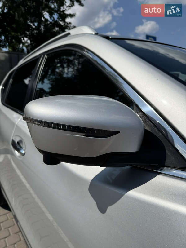 Позашляховик / Кросовер Nissan X-Trail 2020 в Хмельницькому