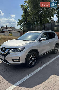 Внедорожник / Кроссовер Nissan X-Trail 2020 в Хмельницком