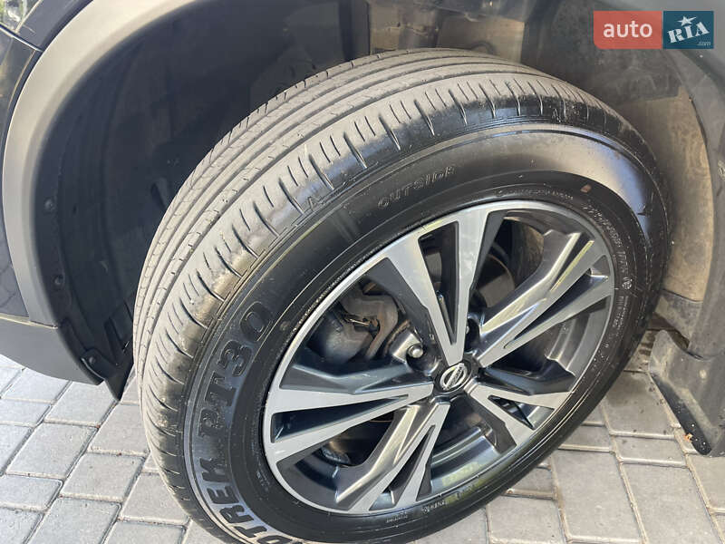 Позашляховик / Кросовер Nissan X-Trail 2019 в Вінниці