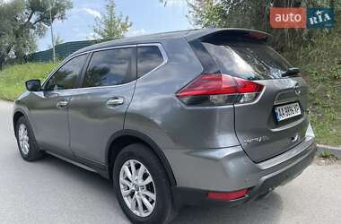 Внедорожник / Кроссовер Nissan X-Trail 2019 в 