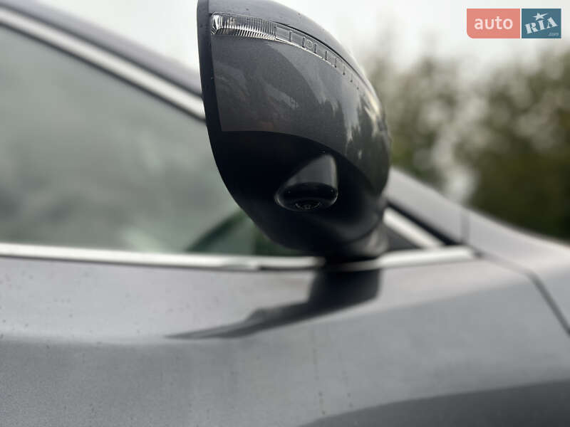 Позашляховик / Кросовер Nissan X-Trail 2015 в Рівному