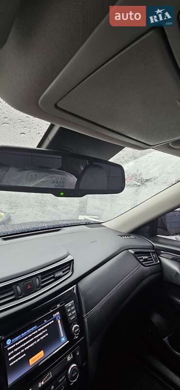 Внедорожник / Кроссовер Nissan X-Trail 2021 в Косове