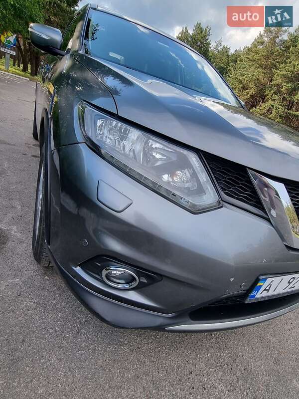 Внедорожник / Кроссовер Nissan X-Trail 2017 в Богуславе