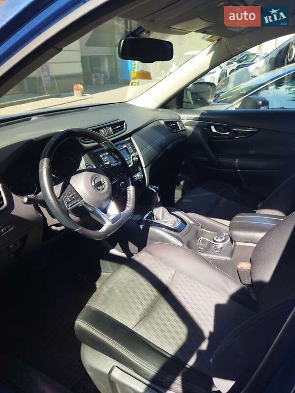 Внедорожник / Кроссовер Nissan X-Trail 2018 в Киеве