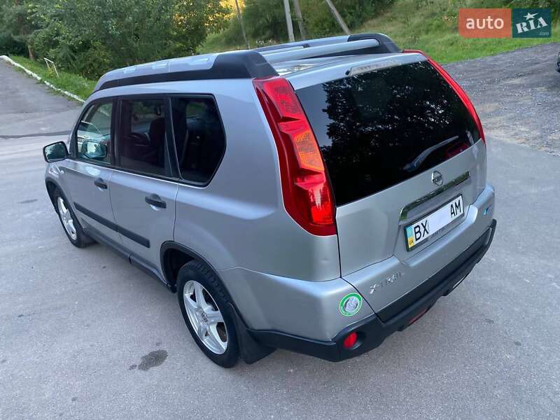 Внедорожник / Кроссовер Nissan X-Trail 2009 в Виннице