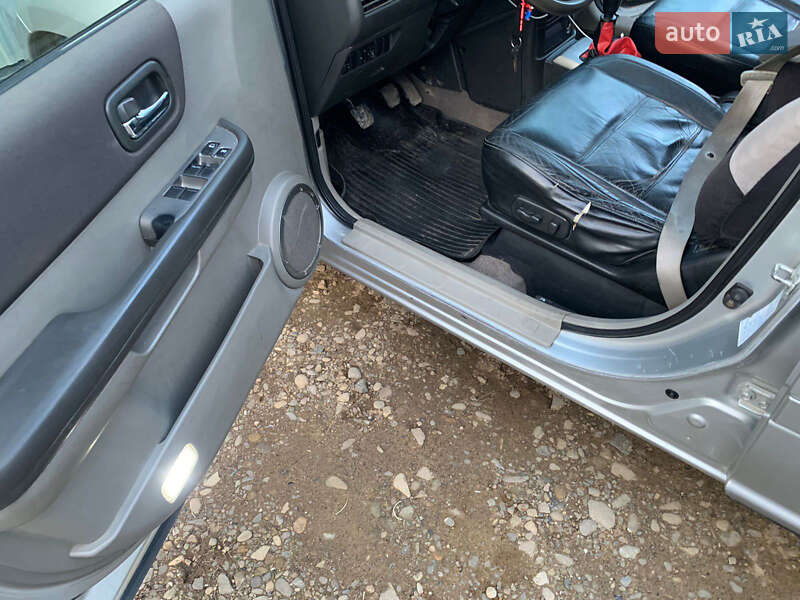 Позашляховик / Кросовер Nissan X-Trail 2004 в Вижниці фото 37 Позашляховик / Кросовер Nissan X-Trail 2004 в Вижниці
