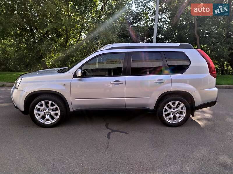 Позашляховик / Кросовер Nissan X-Trail 2013 в Охтирці