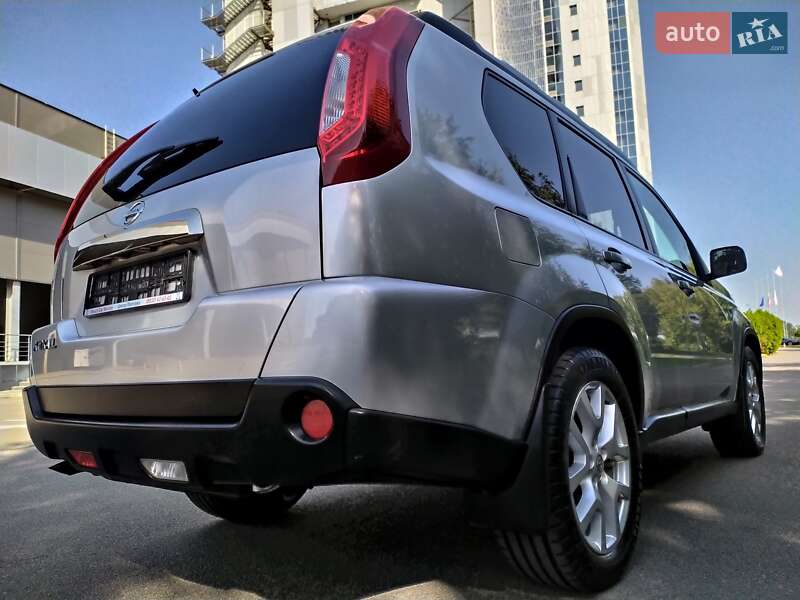 Позашляховик / Кросовер Nissan X-Trail 2013 в Охтирці