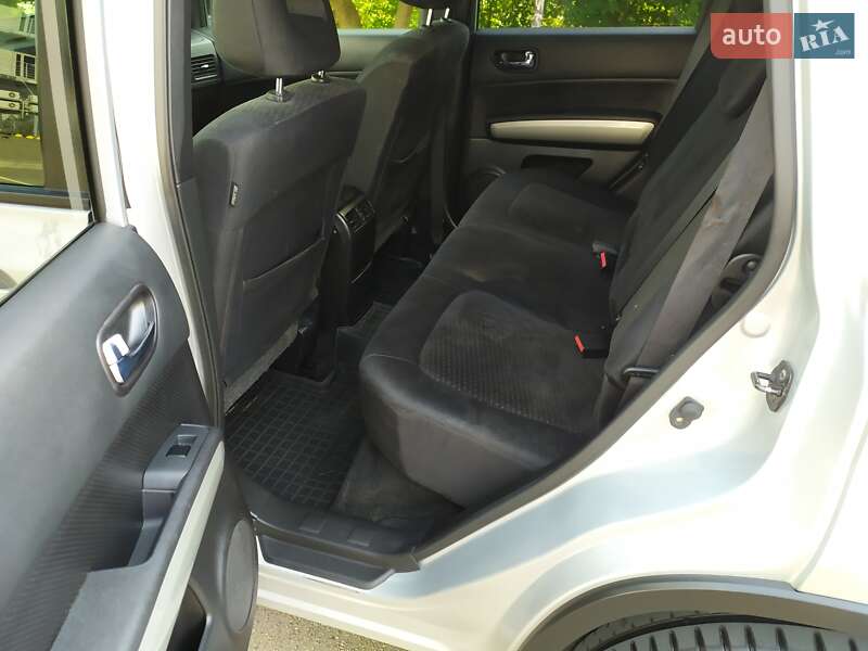 Позашляховик / Кросовер Nissan X-Trail 2013 в Охтирці