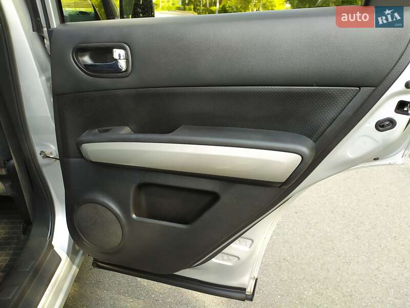 Позашляховик / Кросовер Nissan X-Trail 2013 в Охтирці