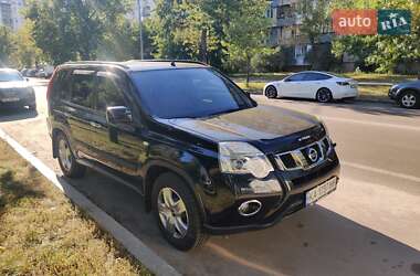 Внедорожник / Кроссовер Nissan X-Trail 2011 в 