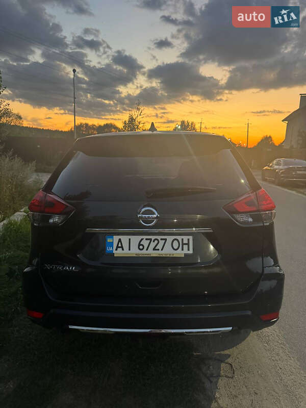 Внедорожник / Кроссовер Nissan X-Trail 2019 в Киеве
