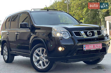 Позашляховик / Кросовер Nissan X-Trail 2012 в 