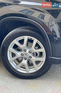 Позашляховик / Кросовер Nissan X-Trail 2012 в 