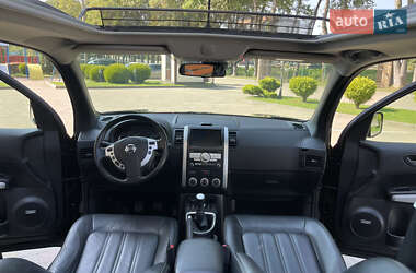 Позашляховик / Кросовер Nissan X-Trail 2012 в 