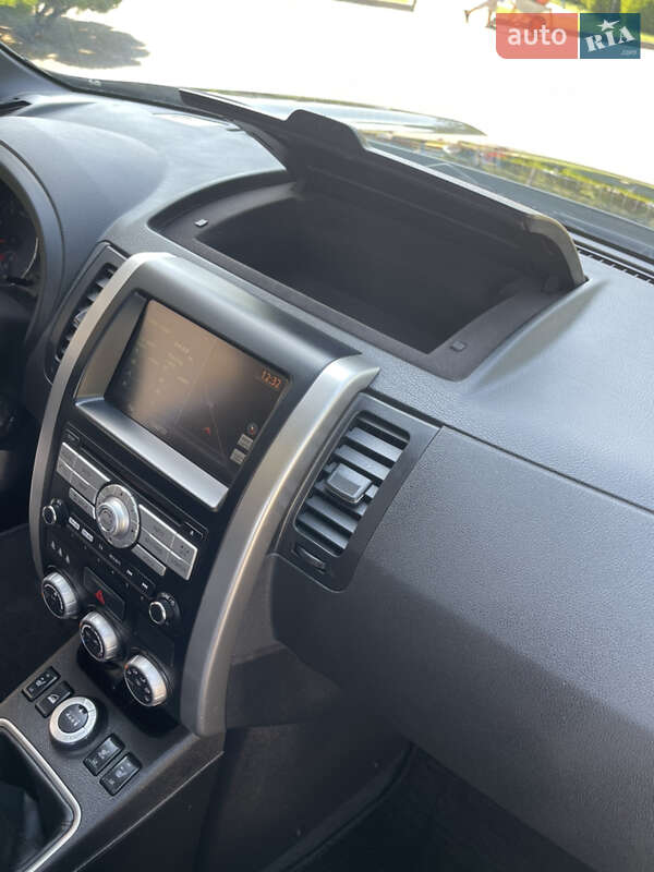 Внедорожник / Кроссовер Nissan X-Trail 2012 в Стрые