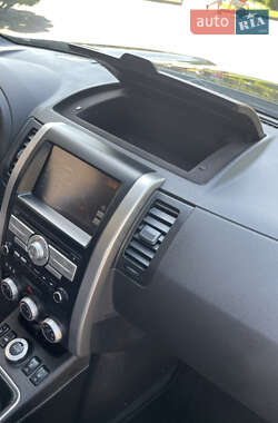Позашляховик / Кросовер Nissan X-Trail 2012 в 