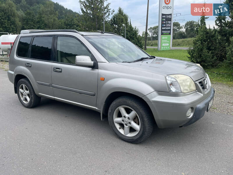 Nissan X-Trail 2003