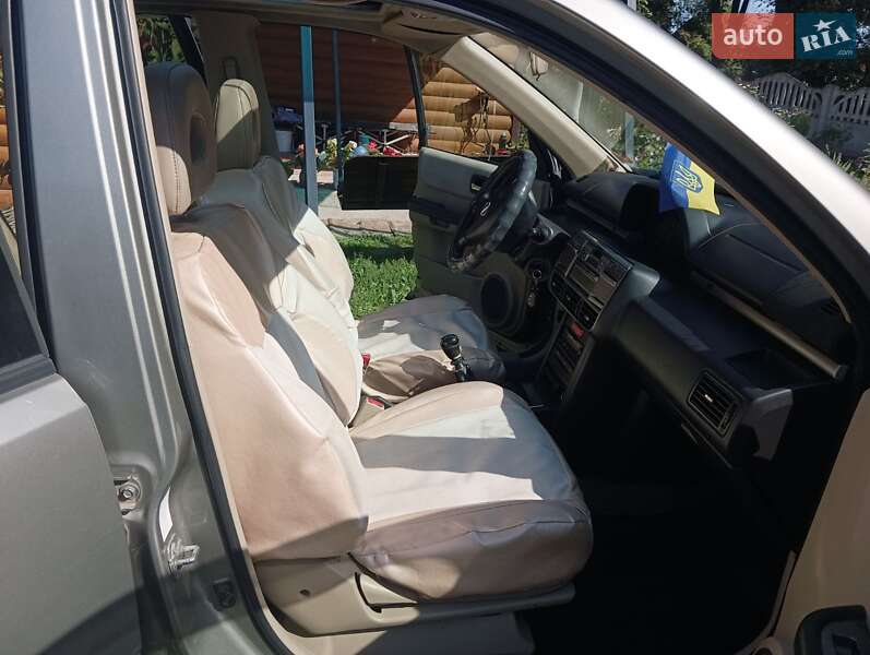 Внедорожник / Кроссовер Nissan X-Trail 2002 в Звягеле