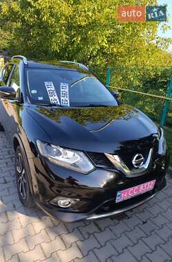 Позашляховик / Кросовер Nissan X-Trail 2017 в Івано-Франківську