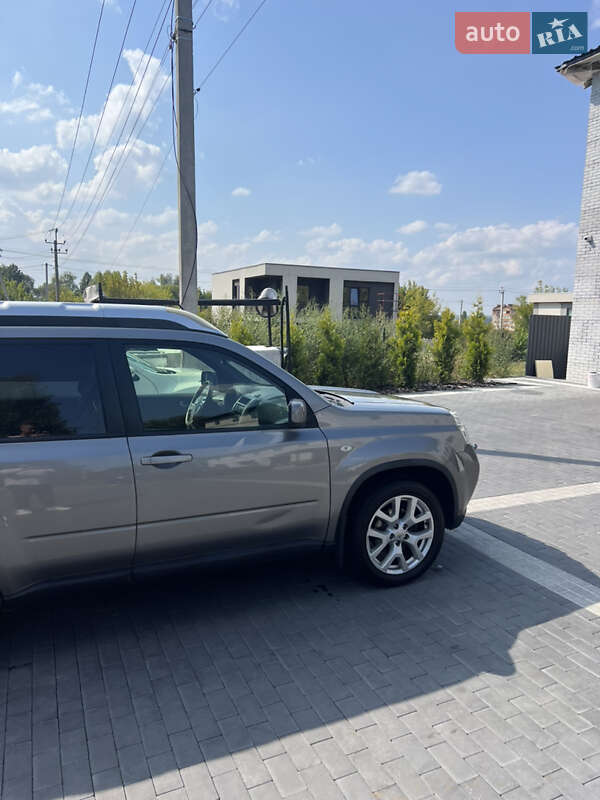 Внедорожник / Кроссовер Nissan X-Trail 2013 в Киеве