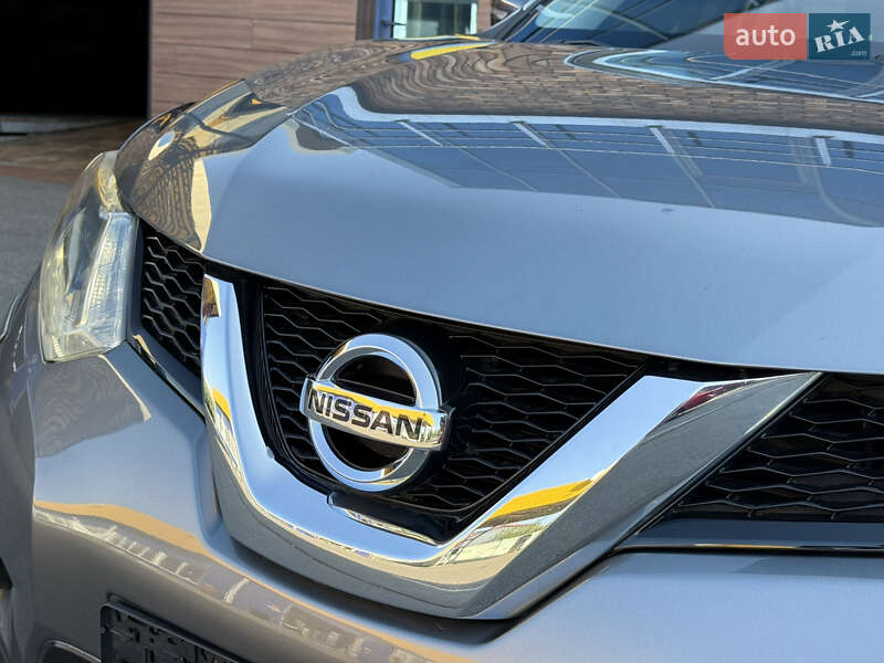 Внедорожник / Кроссовер Nissan X-Trail 2016 в Киеве